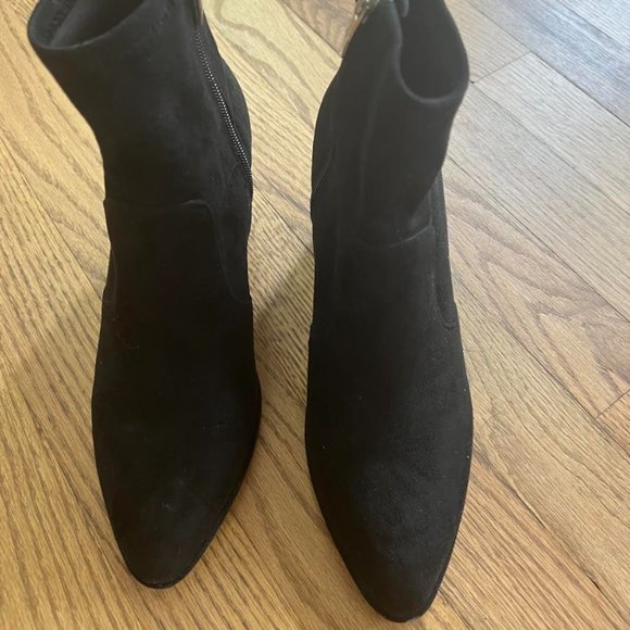 Marc Fisher Boots, size 6, black - Picture 3 of 4